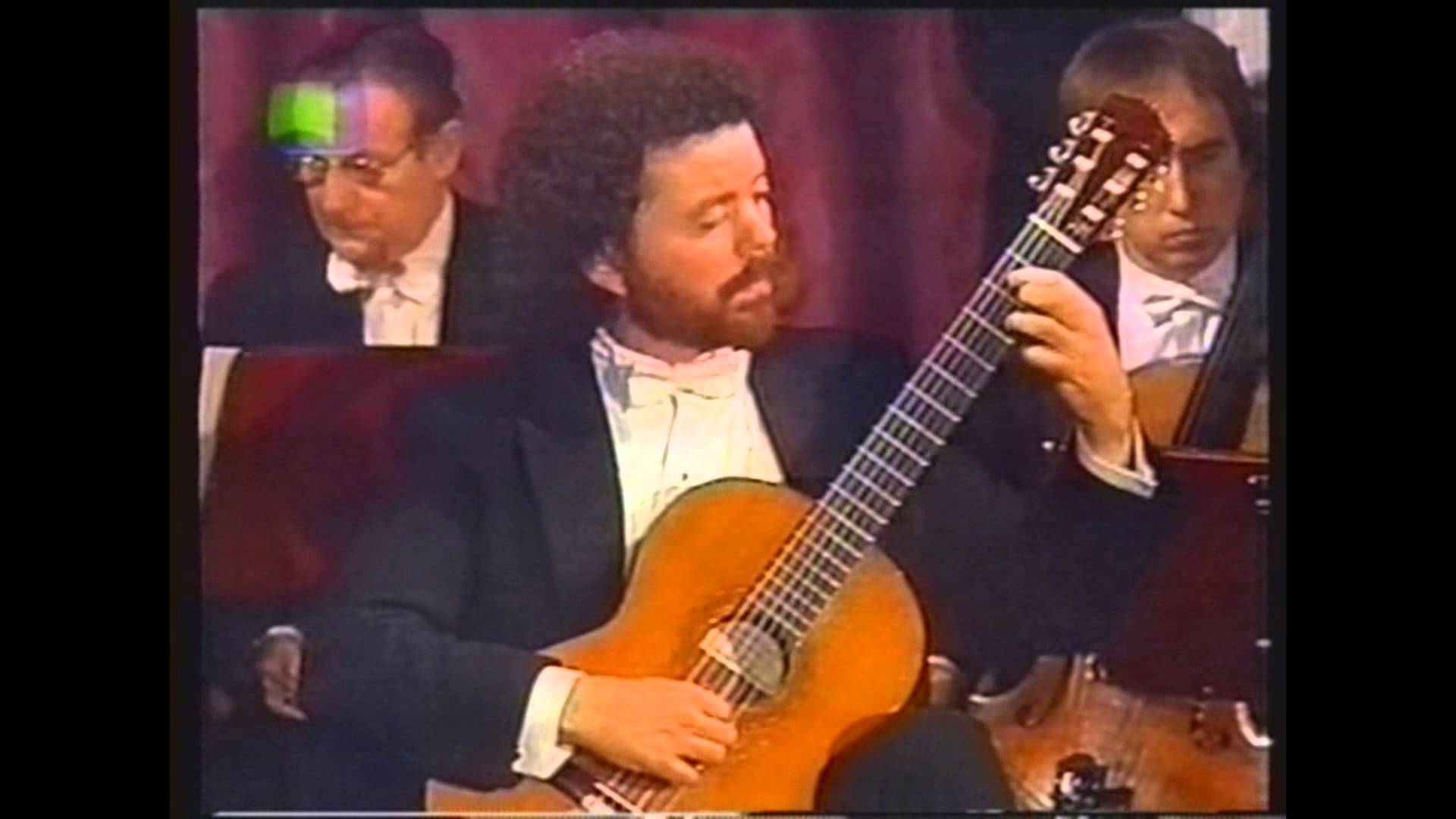 オーケストラを従えての堂々たる演奏　M.バルエコが弾くジュリアーニの『ギター協奏曲』